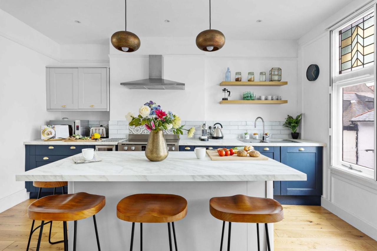 Holiday home Flat 2 Fairfax Place - Modern Stylish Flat With Plenty Of Charm In