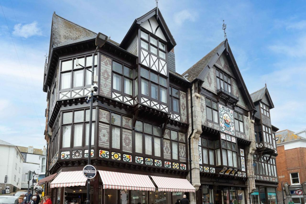 Flat 2 Fairfax Place - Modern Stylish Flat With Plenty Of Charm In Holiday home Dartmouth